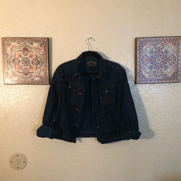 Dark wash jean jacket - Picture 1 of 4